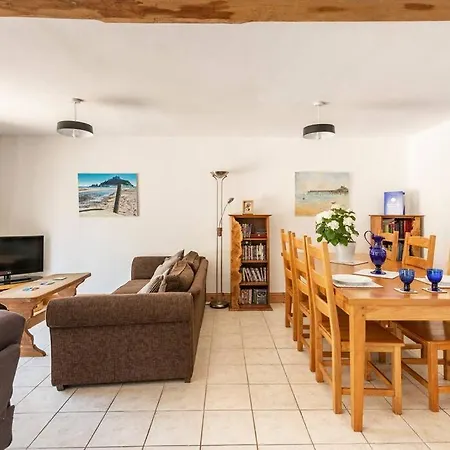 Beech Cottage, Spacious Rural Retreat Usk Exterior photo