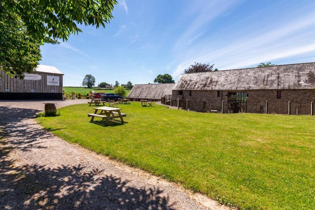 Apartment Beech Cottage, Spacious Rural Retreat *